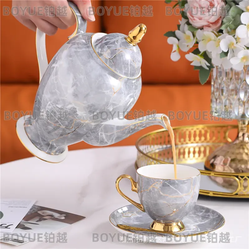 ชุดกาแฟพร้อมจานรองและกาน้ำชา ท - Coffee Tea Box บทวิจารณ์และราคา