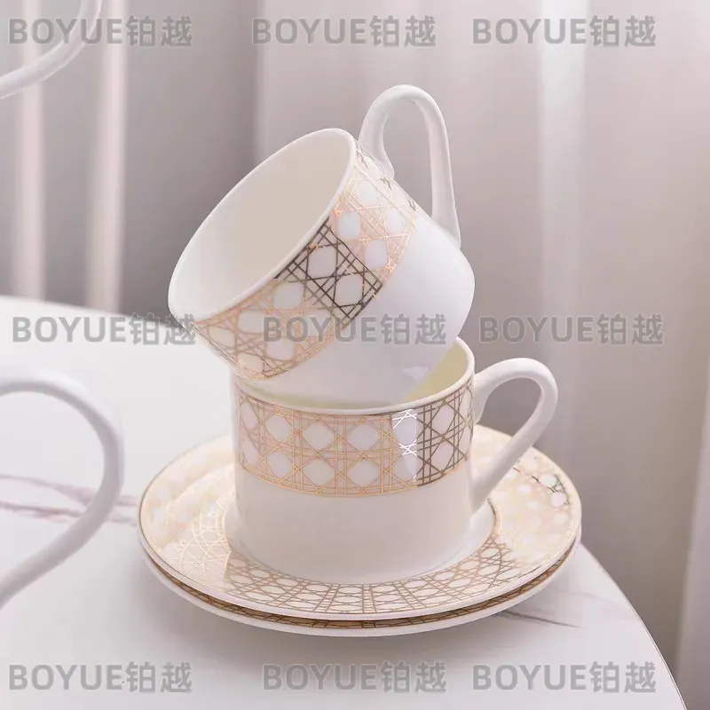 ชุดถ้วยกาแฟหรูหราทำจากเซรามิกเ - Coffee Tea Gift Set บทวิจารณ์และราคา